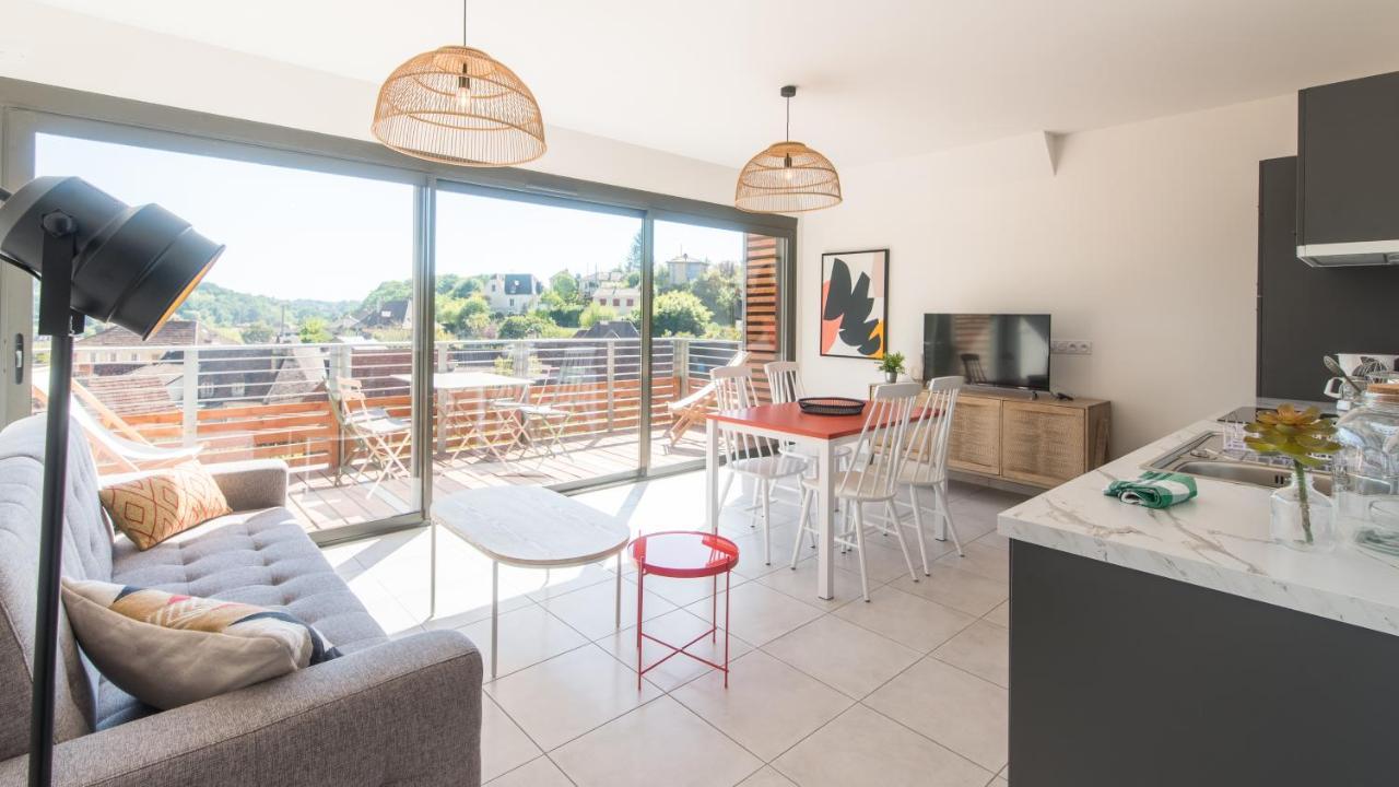 Villa Spacieuse Avec Jacuzzi Privatif Sarlat-la-Caneda Luaran gambar