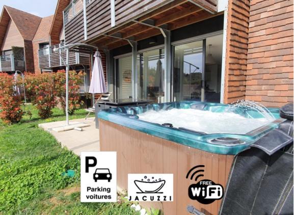 Villa Spacieuse Avec Jacuzzi Privatif Sarlat-la-Caneda Luaran gambar